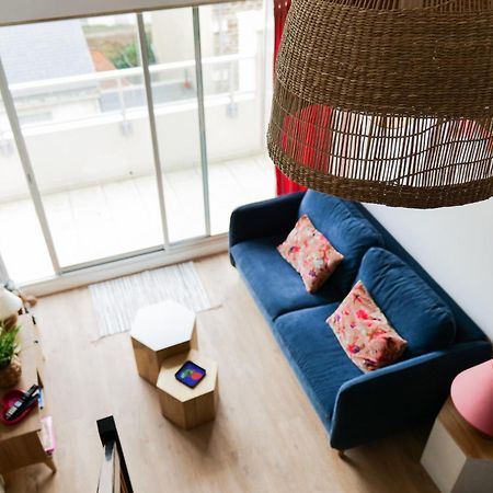 Appartement Renove Avec Gout Et Idealement Situe A Deux Pas Du Remblai 莱萨布勒-多洛讷 外观 照片