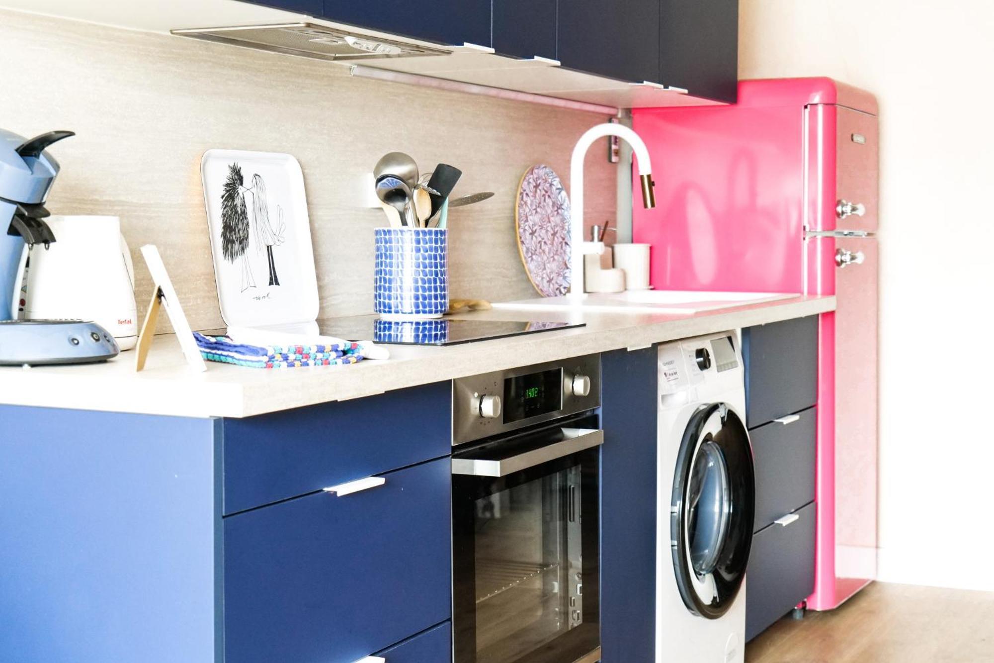 Appartement Renove Avec Gout Et Idealement Situe A Deux Pas Du Remblai 莱萨布勒-多洛讷 外观 照片